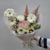 Букет с гортензией и астильбойДоступна на Тургеневской 7а